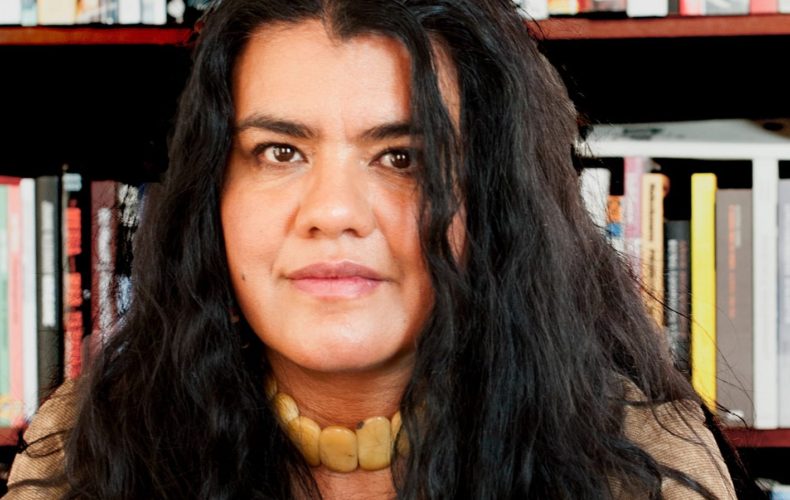 “Det finns fortfarande demokratiska element som vi måste hålla levande.”