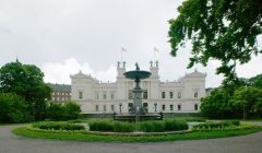 Varför ska just vi se över vårt språkbruk?