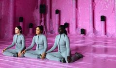 Sorry – samhällets uttjatade ursäkt till kvinnan