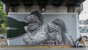 Bild på verket Adoctrinamiento av Himed. I Guadalajara, Mexiko. Foto: Danny Orozco